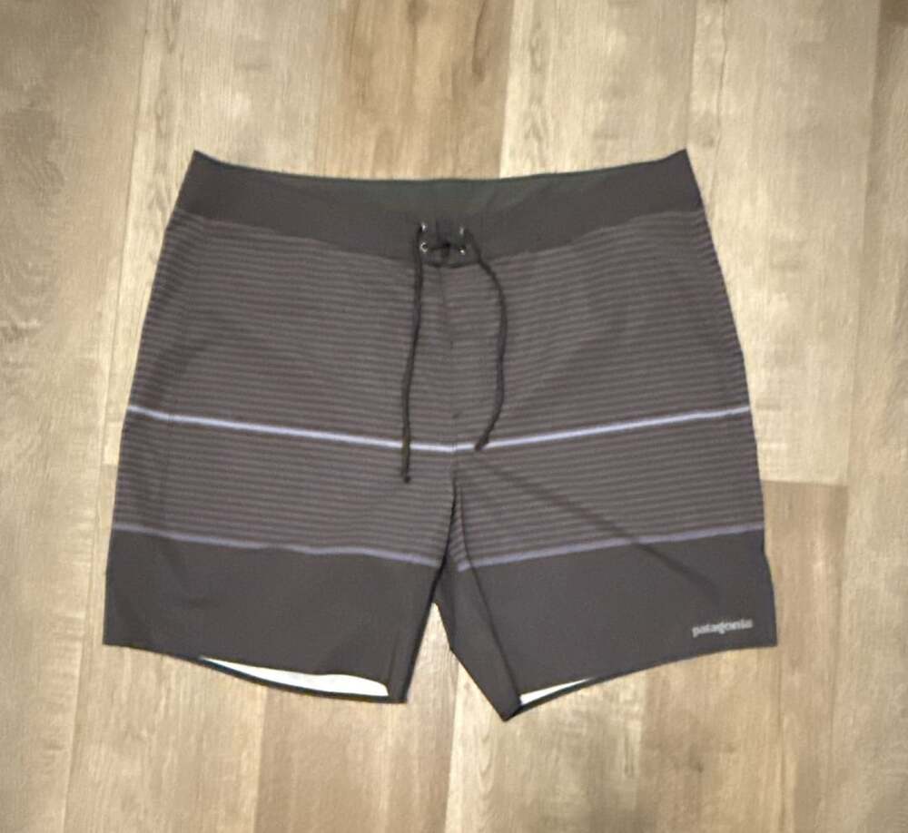 Patagonia Hydro Series Board Shorts Men's Size 38 Gray Striped Surf Swim Trunks